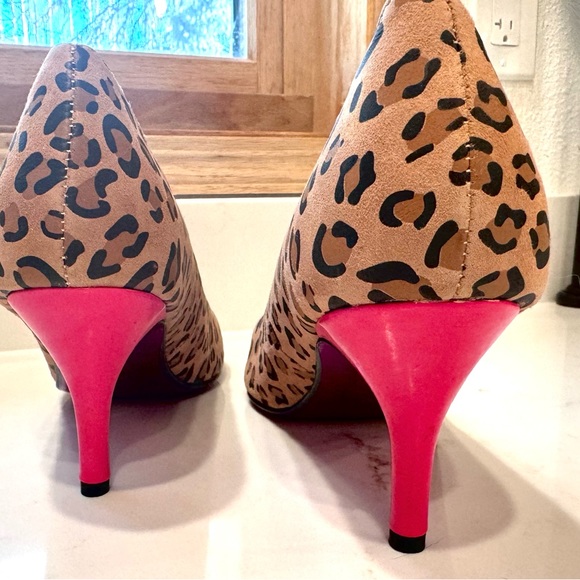 Twiggy of London Leopard & Pink Pumps New 9 1/2 - Picture 3 of 5